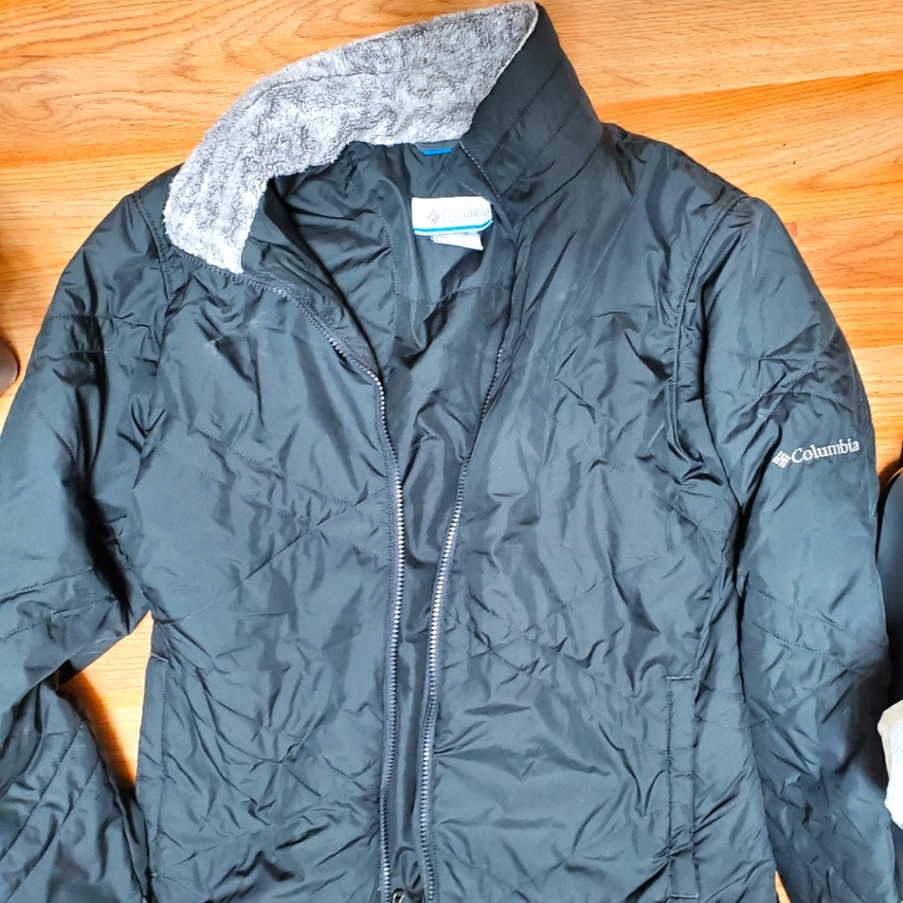 Columbia puff jacket